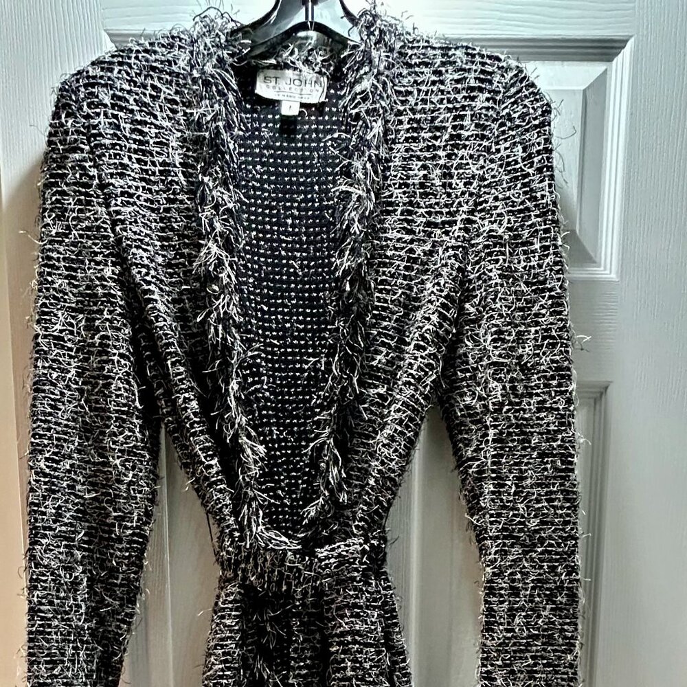 St. John Jacket  Size 2 - Black White Eyelash Tweed Long Jacket